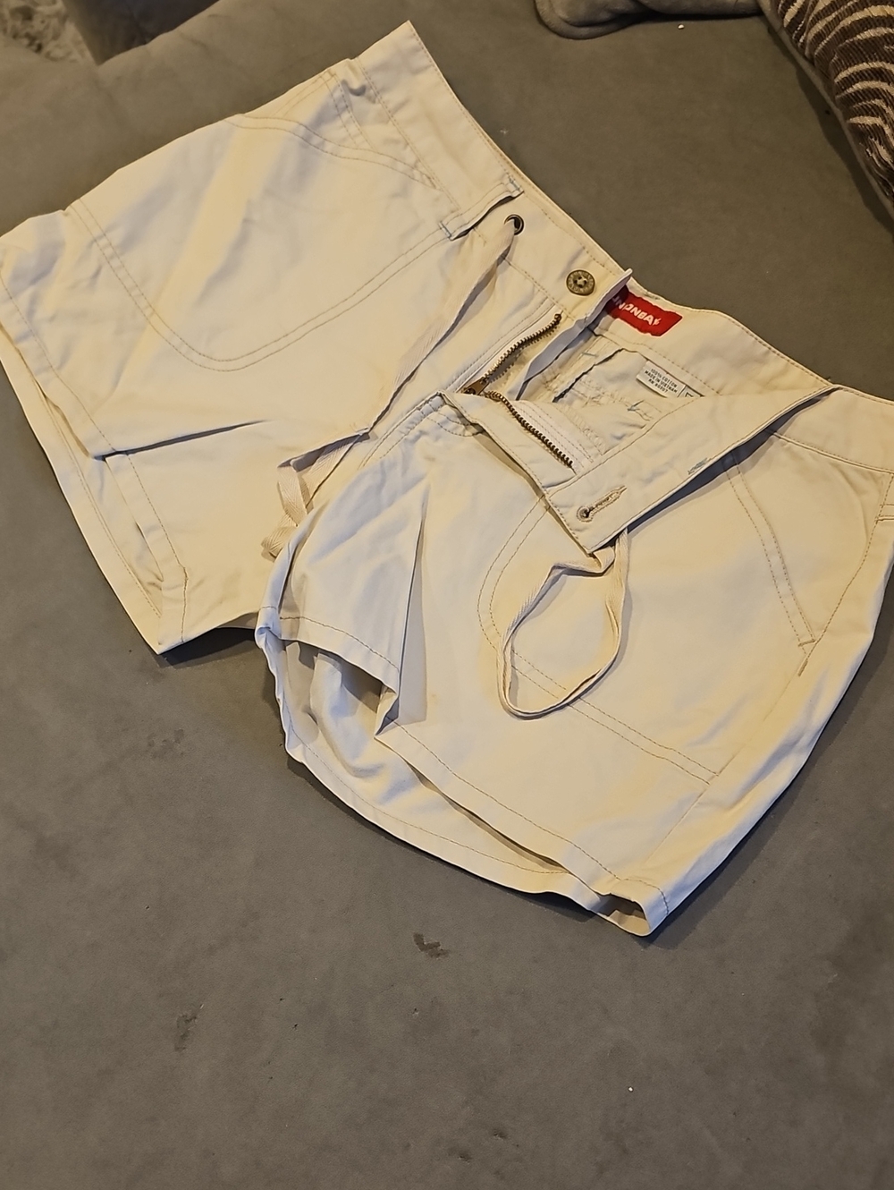UNIONBAY Women's Light Beige Cargo Drawstring Shorts